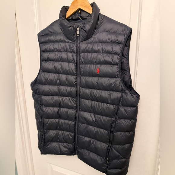 Ralph Lauren Black Packable Performance Vest - Picture 6 of 7